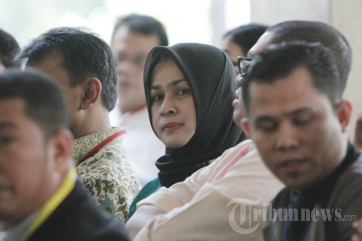 Gatot Pujo Nugroho dan Evy Susanti Diperiksa KPK