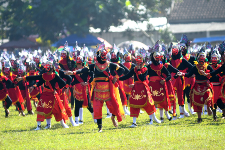 Gebyar Tari Topeng Bapang Malangan Diikuti 2.023 Siswa