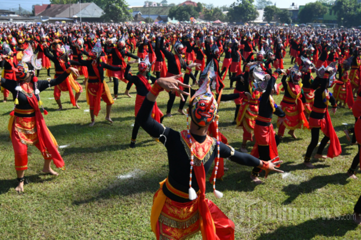 Gebyar Tari Topeng Bapang Malangan Diikuti 2.023 Siswa
