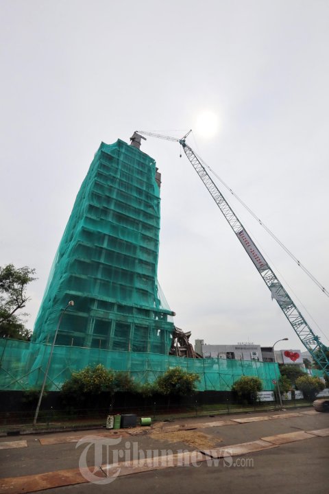 Gedung Panin Bank Bintaro Akan Dirobohkan