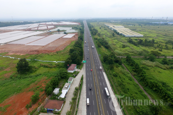 Gerbang Tol Cikampek Utama Lengang