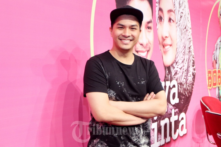 Glenn Alinskie Hadiri Konpers Sinetron Cahaya Cinta