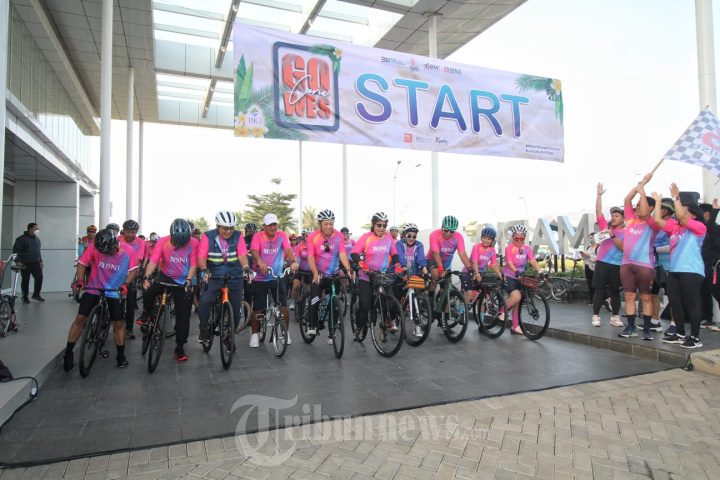 Gowes Ceria Sambut HUT BNI 46 ke-76