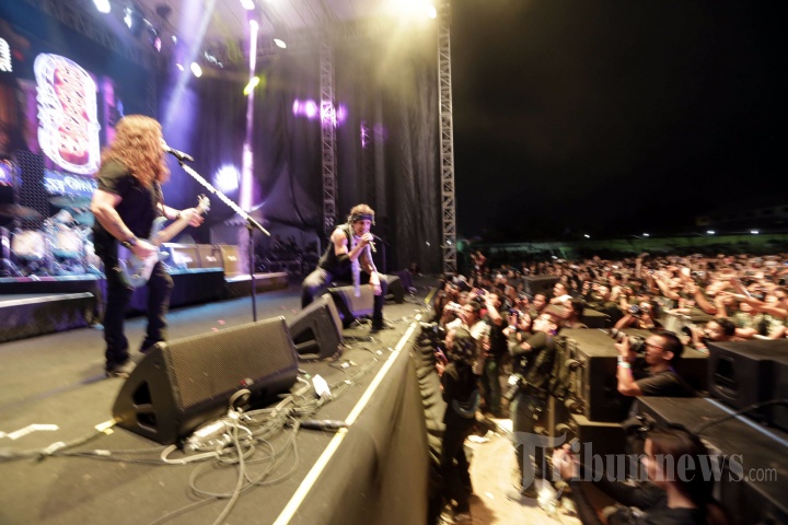 Grup Band Extreme Hibur Penonton JogjaROCKarta #3