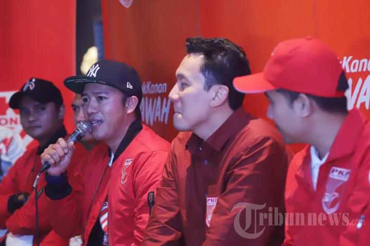 Grup Band Repvblik Lewat PKPI Dukung Jokowi-Amin