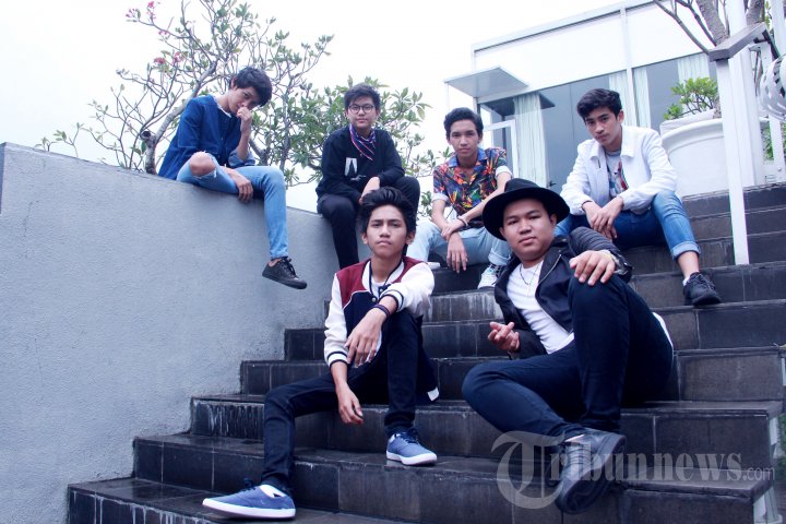 Grup Vokal Laki
