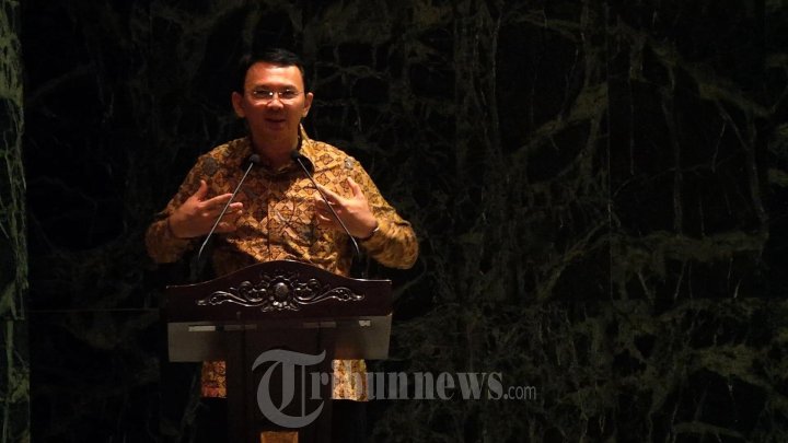 Gubernur Ahok Hadiri Penyerahan Hadiyah Kontes Hackjak 2016