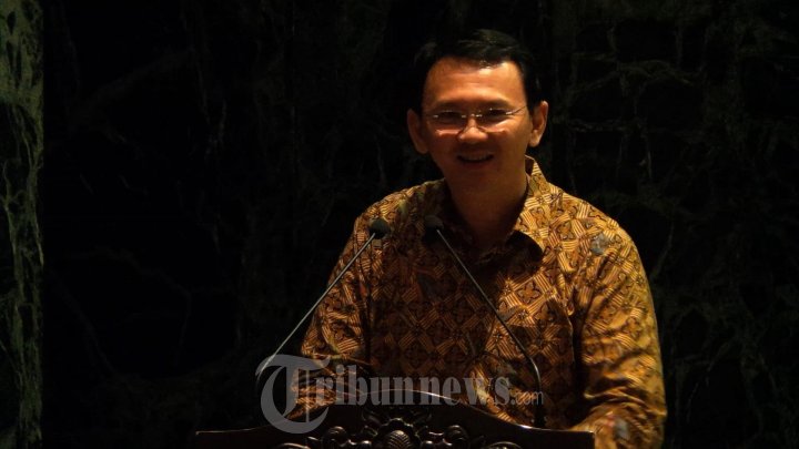 Gubernur Ahok Hadiri Penyerahan Hadiyah Kontes Hackjak 2016