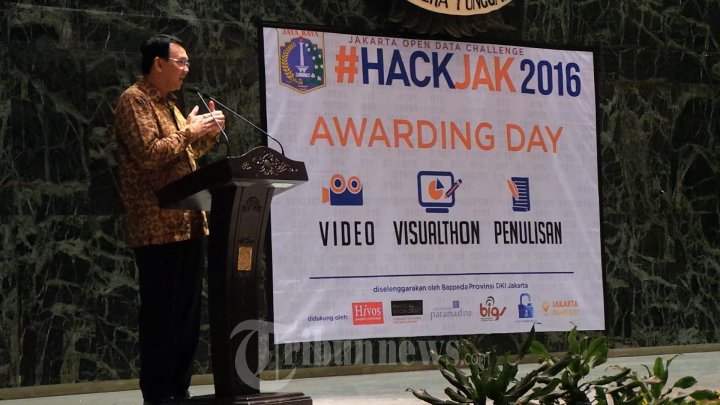 Gubernur Ahok Hadiri Penyerahan Hadiyah Kontes Hackjak 2016
