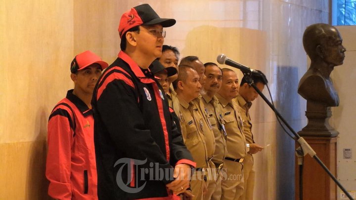 Gubernur Ahok Lepas Kontingen Papernas dan Pospenas DKI