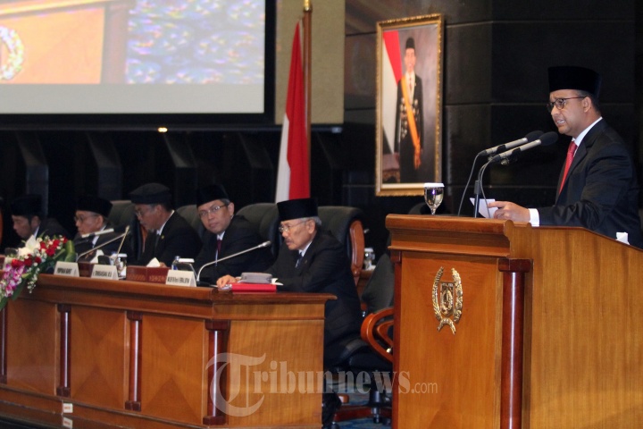 Gubernur Anis Hadiri Sidang Paripurna DPRD DKI Jakarta