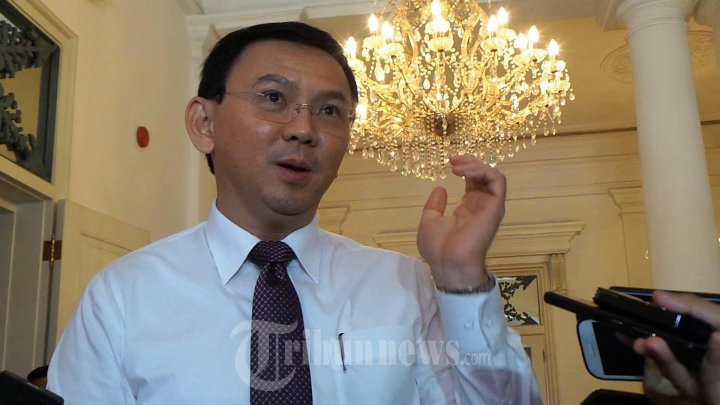 Gubernur DKI Ahok Konpers Terkait Pilkada DKI