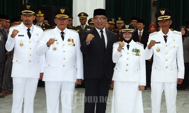 Gubernur Jabar Lantik Wali Kota dan Bupati