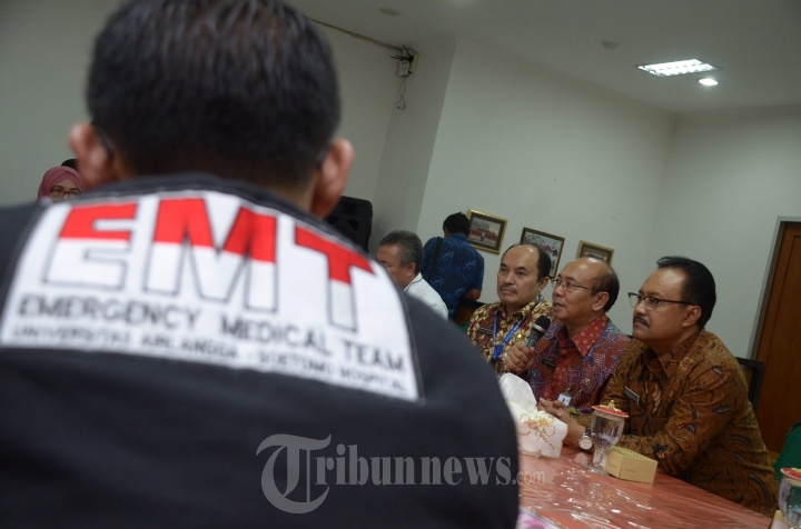 Gus Ipul Berangkatkan Tim medis RSU Dr Soetomo Bantu Gempa Aceh