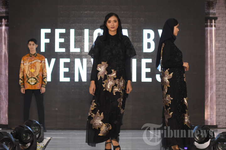 Guzel Inspirasi Fashion Turki Karya Yenny Ries