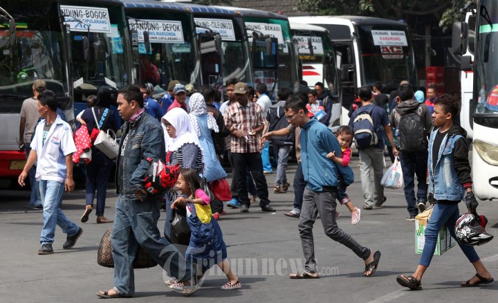 H+4 Arus Balik di Terminal Leuwipangjang Bandung Ramai