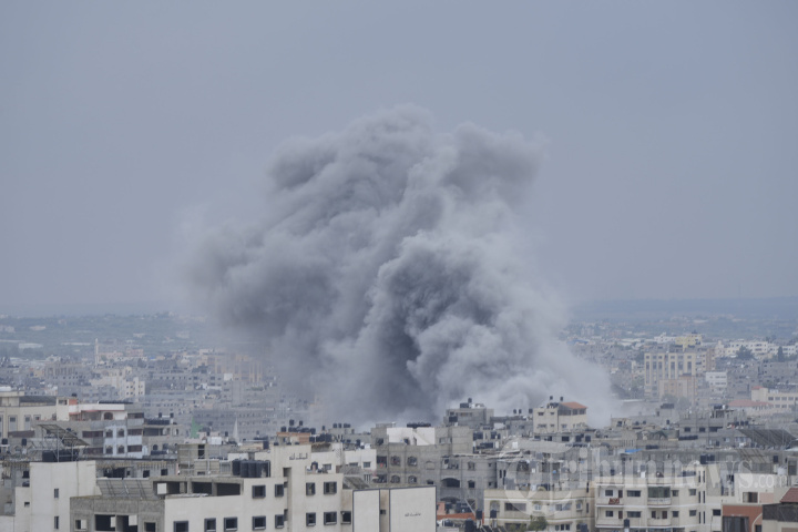 Hamas dan Israel Saling Serang, Korban Terus Berjatuhan