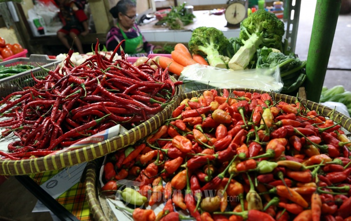 Harga Cabe Tembus Rp 150 Ribu Perkilo
