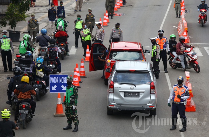 Hari Ke-11 PSBB Bandung Raya, Masih Banyak Pengendara yang Melanggar