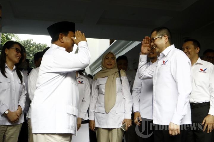 Hary Tanoesoedibjo Temui Prabowo Subianto