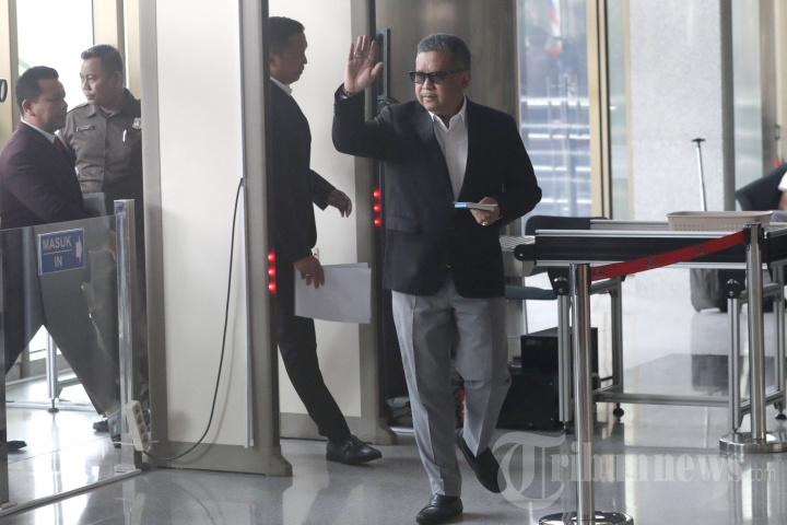 Hasto Kristiyanto Diperiksa KPK
