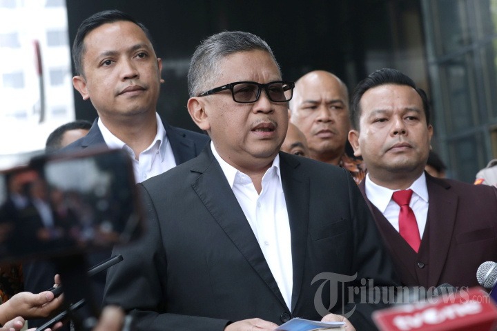 Hasto Kristiyanto Diperiksa KPK