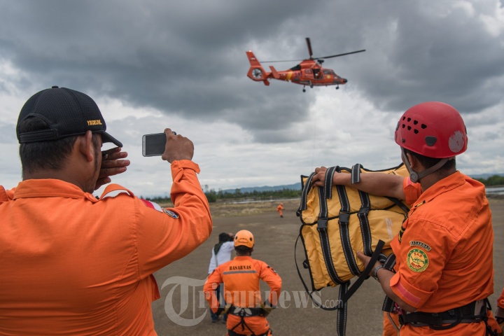 Heli Jump dan Rappeling SAR Banda Aceh