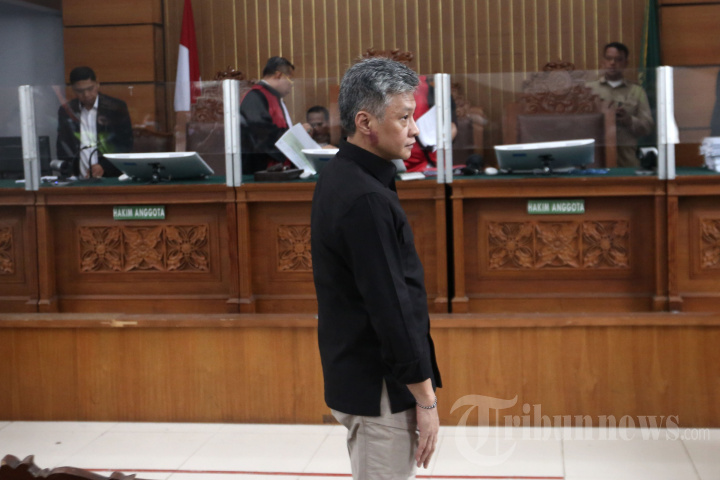 Hendra Kurniawan Divonis 3 Tahun Penjara