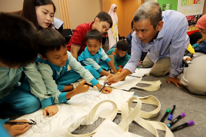 Herbalife Nutrition Rayakan HAN Bersama Anak-Anak Autis