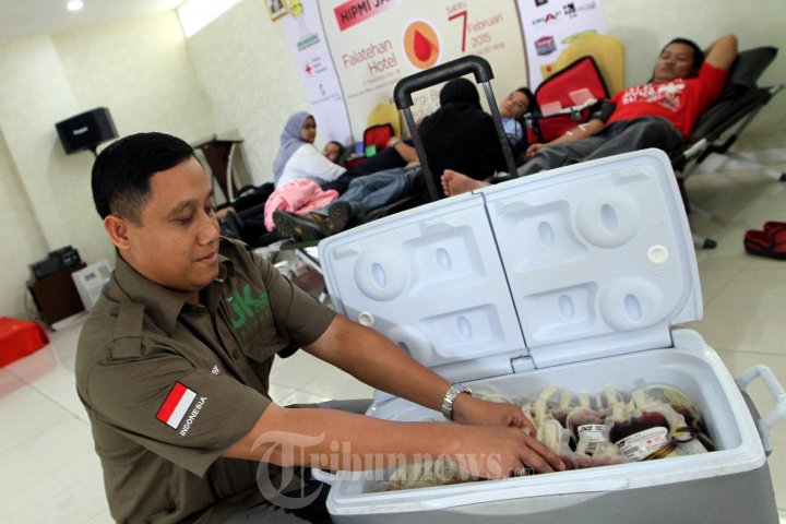 HIPMI Jaksel Gelar Donor Darah