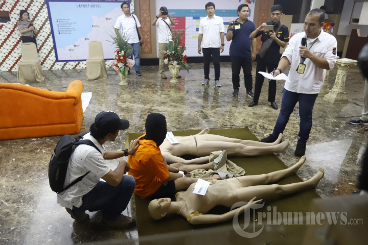 HS Lakukan Pra Rekonstruksi Pembunuhan Satu Keluarga