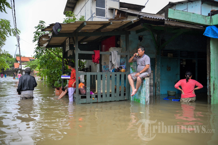 Hujan Sejak Dini Hari, Banjir Genangi Jakarta