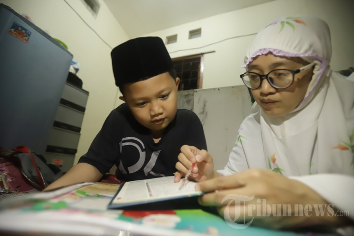 Ibadah di Rumah Cegah Penyebaran Covid-19