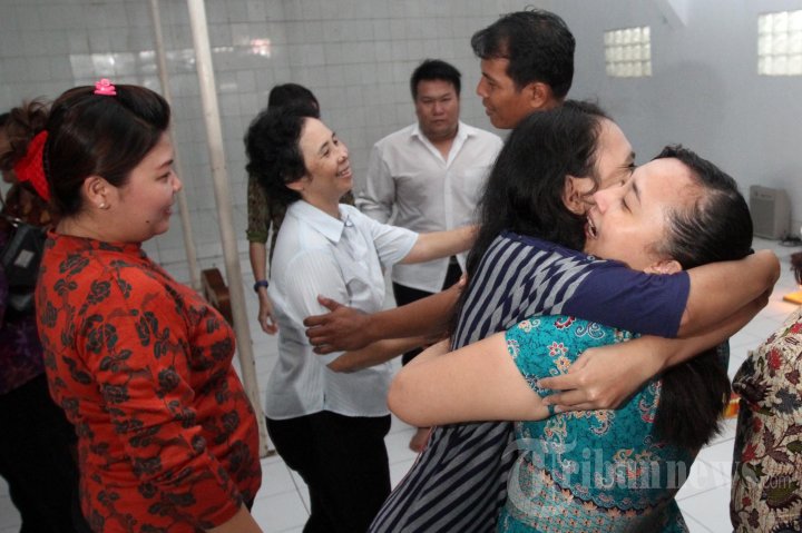 Ibadah Terakhir Umat Kristiani Kalijodo