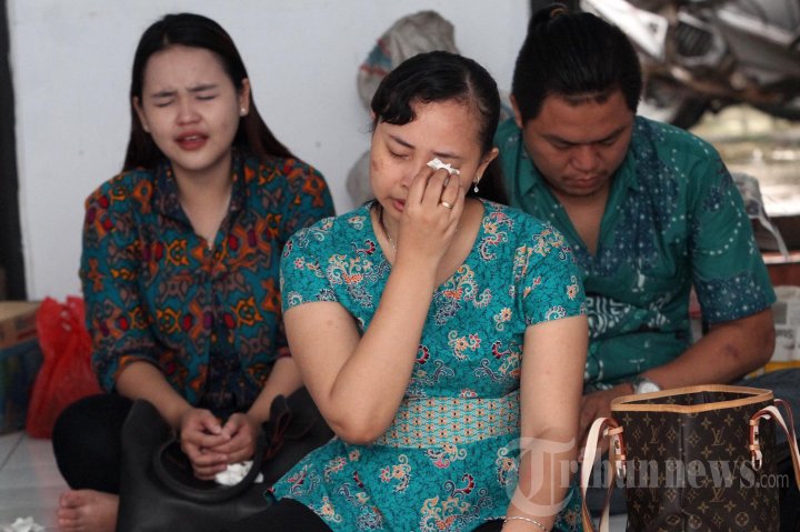 Ibadah Terakhir Umat Kristiani Kalijodo
