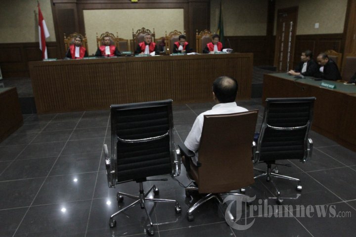 Ilham Arief Sirajuddin Divonis 4 Tahun Penjara