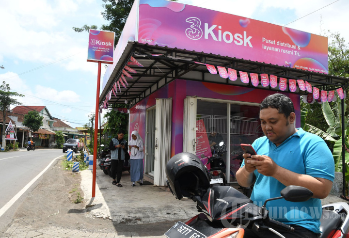 Indosat Berdayakan Masyarakat Lokal