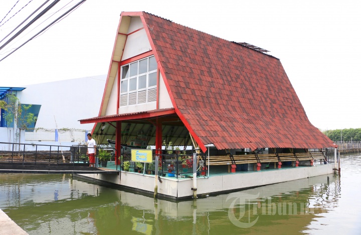 Inilah Penampakan Perpustakaan Apung Semarang