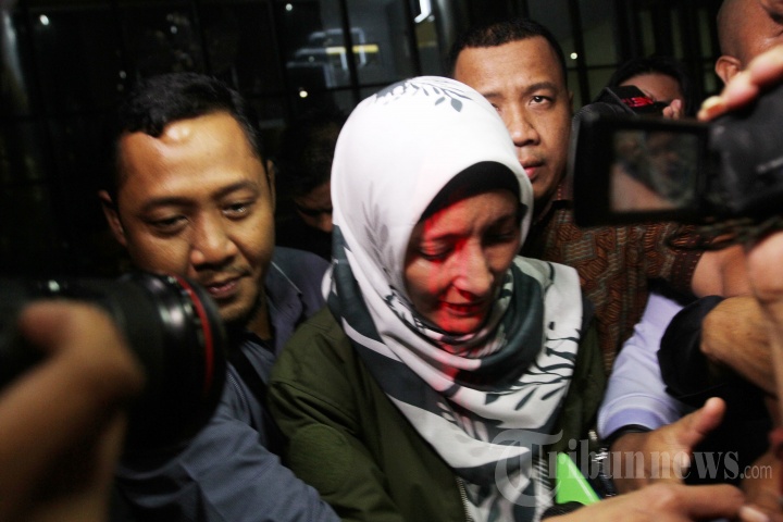 Inneke Usai Diperiksa KPK