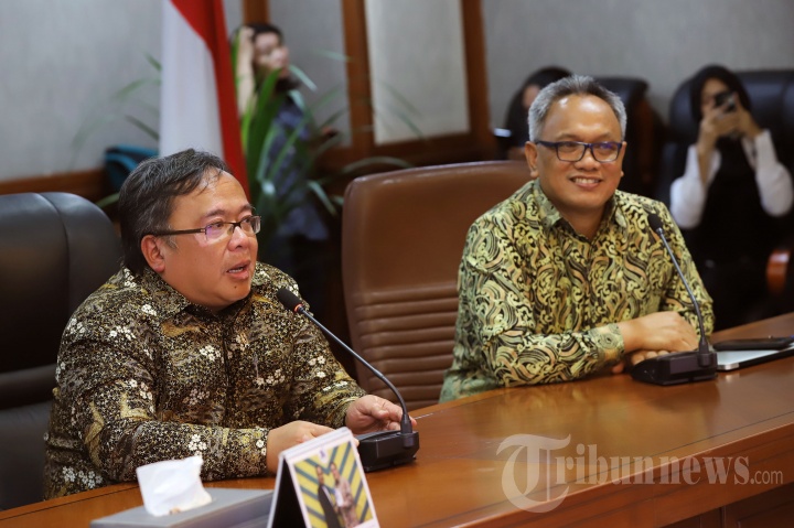 Inovasi Desain Jembatan Lengkung LRT Jabodetabek