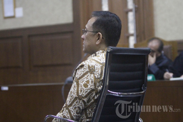 Irman Gusman Divonis Penjara 4 Tahun 6 Bulan