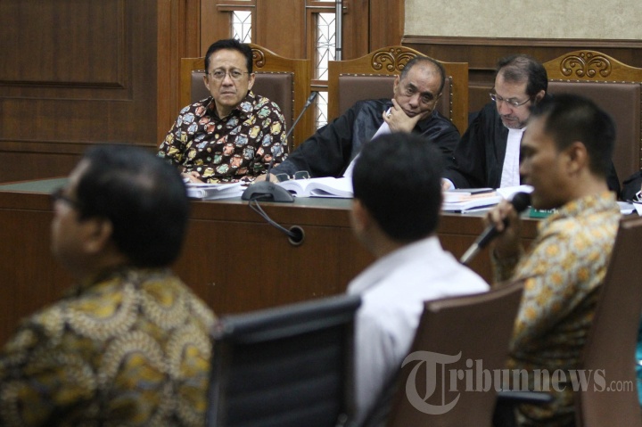 Irman Gusman Jalani Sidang Lanjutan