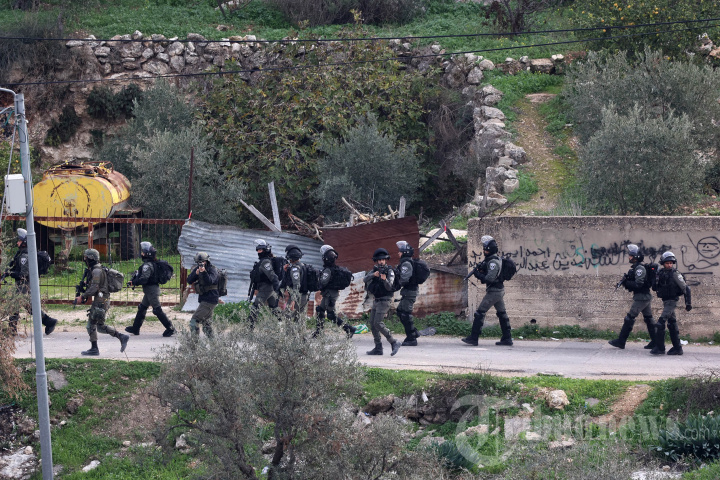 Israel Hancurkan Rumah dan Bunuh Warga Palestina di Tepi Barat