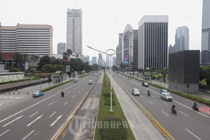 Jakarta Darurat Corona, Suasana Perkantoran Lengang