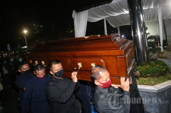 Jakob Oetama Disemayamkan di Gedung Kompas Gramedia
