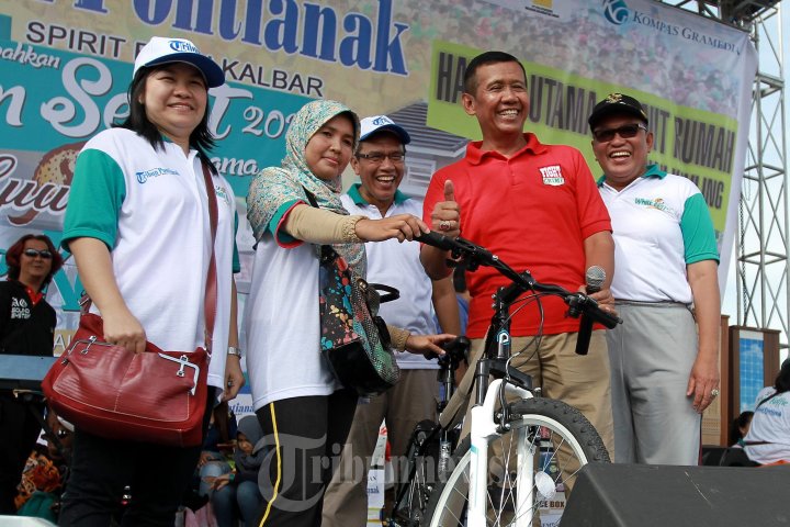 Jalan Sehat Tribun Bersama Luwak White Koffie