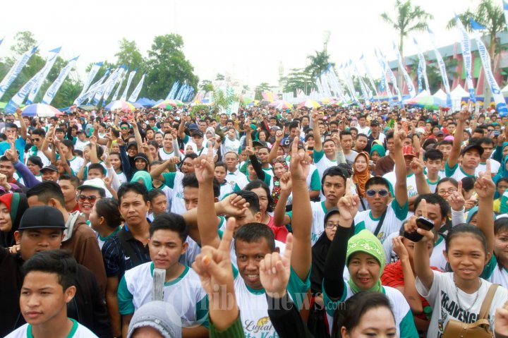 Jalan Sehat Tribun Pontianak REI