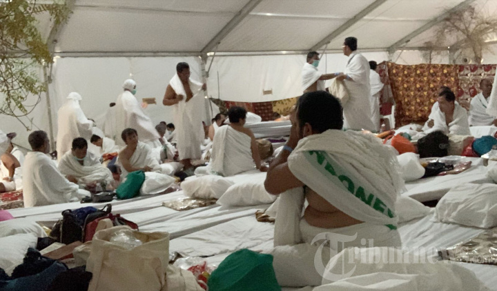 Jamaah Haji Indonesia Laksanakan Wukuf di Arafah