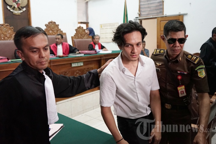 Jefri Nichol Divonis 7 Bulan Rehabilitasi
