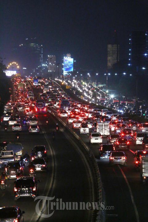 Jelang Lebaran Tarif Tol di Indonesia Diskon 25-35 Persen